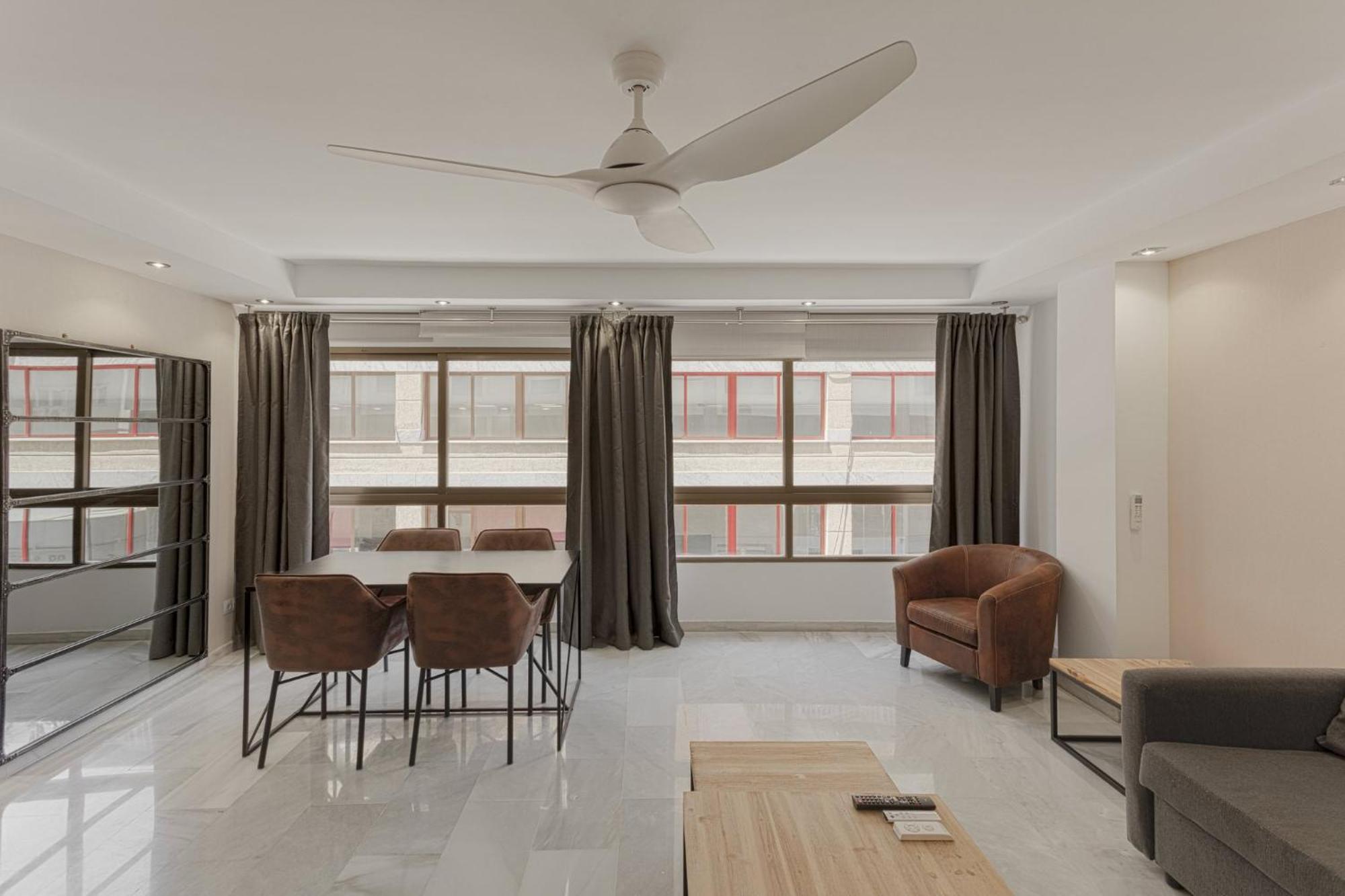 Beach Malagueta By Caleta Homes Málaga Esterno foto
